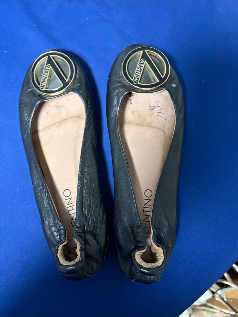 Valentino Black Leather Logo Medallion Ballet Flats